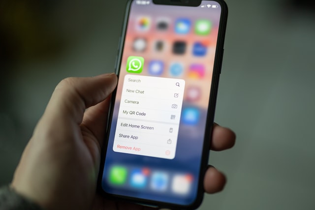 Flugangebote mit WhatsApp